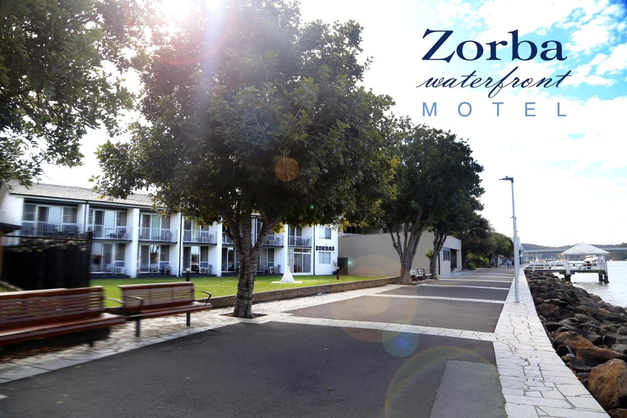 Zorba Waterfront Motel Batemans Bay Extérieur photo